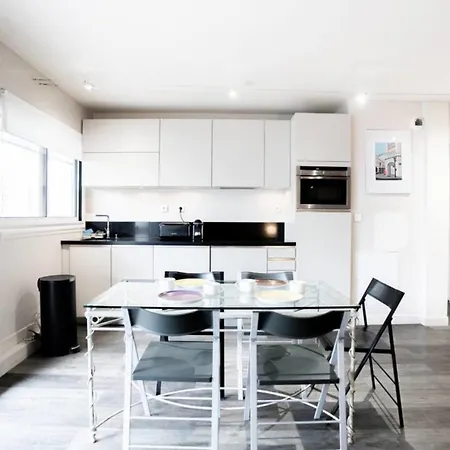 Appartement Charming 2 With Terrace In The 15th Paris